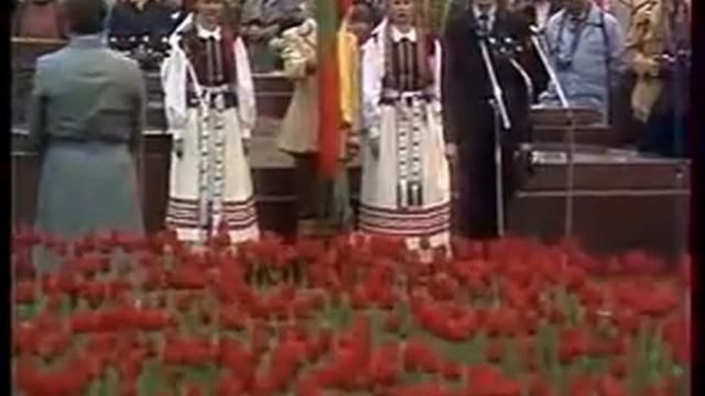 Soviet May 1st Parade, Red Square 1989 смотреть онлайн