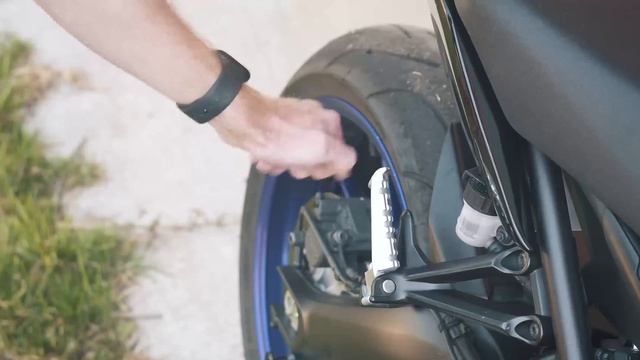 Riding With The New Insta360 X3 Camera! смотреть онлайн