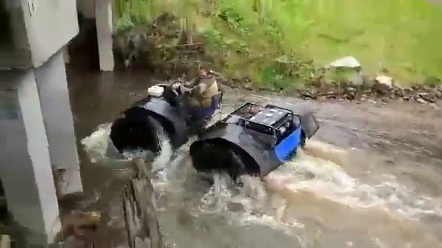 Езда на каракате. Болотоход. Вездеход смотреть онлайн