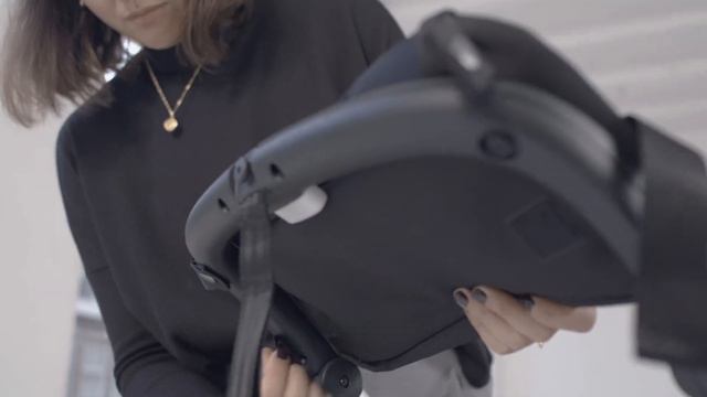 Bugaboo Ant | Travel stroller - How to attach the Bugaboo Organizer to your stroller смотреть онлайн