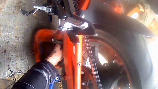 Чистим и смазываем цепь на мотоцикле. смотреть онлайн