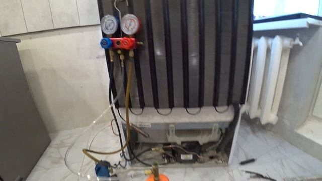 Ремонт холодильников: Beko и Ariston . Ремонт холодильников в Ставрополе +79620229857 смотреть онлайн
