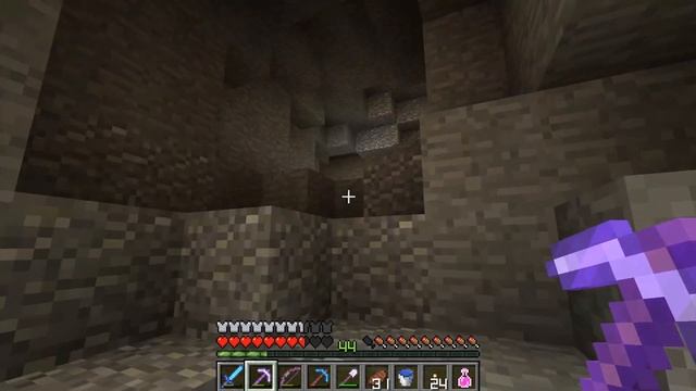 Solo UHC S4E37 Q&A Caving смотреть онлайн