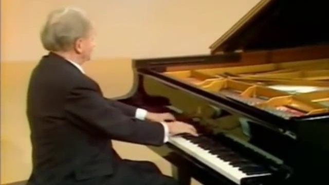 wilhelm kempff plays beethoven's Moonlight sonata complete song.wmv смотреть онлайн