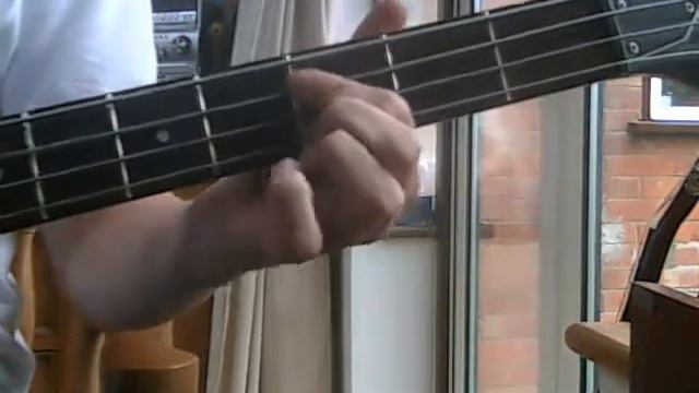 Dani California (Chorus)-Free Bass Lesson