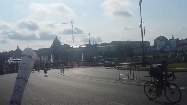 IRONSTAR 113 ТРИАТЛОН/велогонка под Кремлем/КАЗАНЬ 2017 смотреть онлайн
