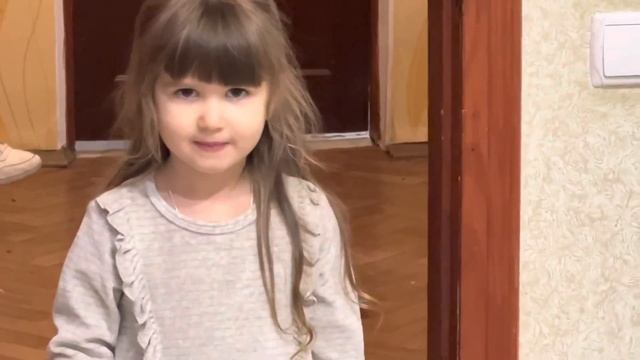 ВЕСЕЛО! Ангелина с Люсей и носухами ДЕЛЯТ ПРОДУКТЫ))) смотреть онлайн