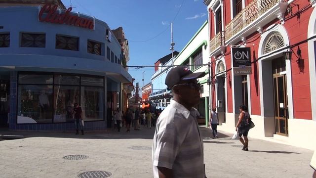 Santiago de Cuba - the Christmas Suite смотреть онлайн