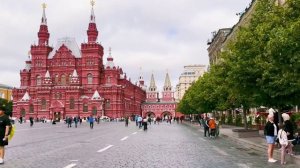 Прогулка по Красной площади： Сердце Москвы в деталях