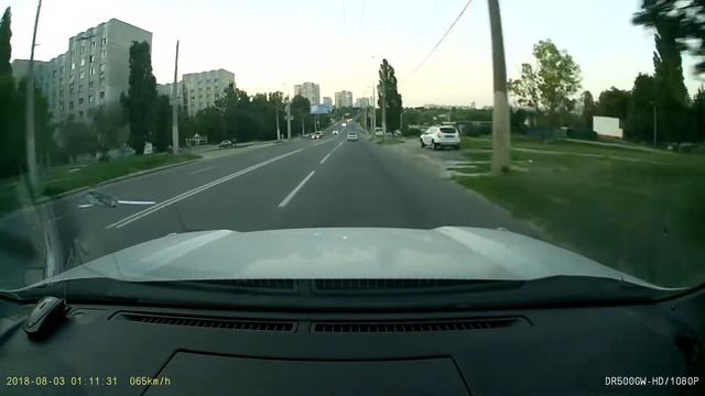 Харьков - АХ4186АК Проезд на красный свет смотреть онлайн