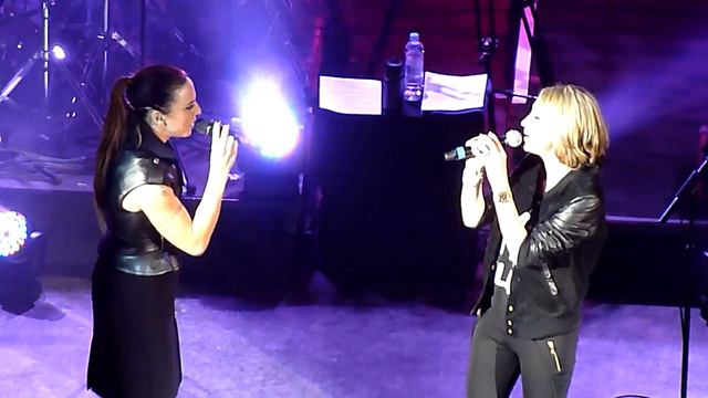 Melanie C - 19. Pure Shores Feat. Natalie Appleton (Live) At Shepherd's Bush Empire 14/Jan/2014