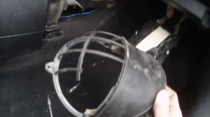 Снимаем и разбираем вентилятор печки Ford Fusion