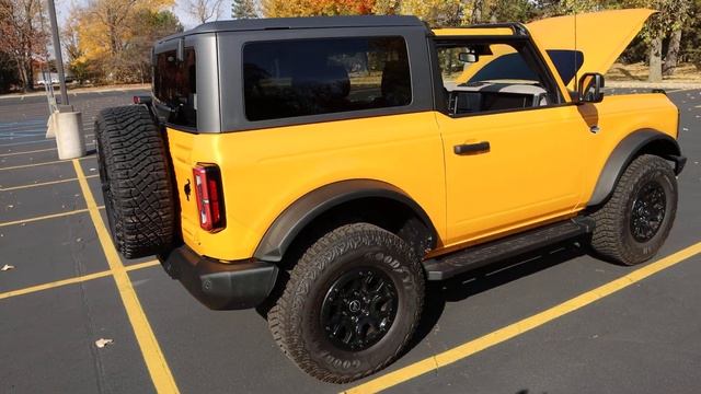 2022 Ford Bronco Wildtrak start up and walk around смотреть онлайн