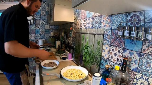 Gnocchipfanne mit Pilzen | Гноччи с грибами | Easy recipes смотреть онлайн