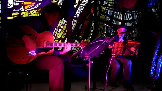 Ask Me Now смотреть онлайн