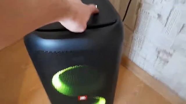 Обзор беспроводная синхронизация jbl PartyBox 100 смотреть онлайн