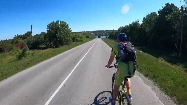 Заруба по накату троих мтб велосипедов . Track 27.5 , Cannondale 29, Author 29. смотреть онлайн