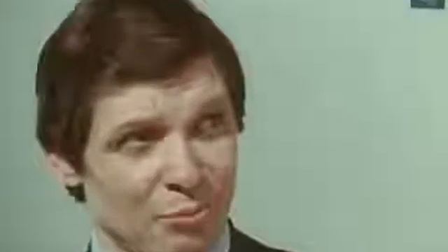 Хороши весной в саду цветочки -- Эдуард Хиль смотреть онлайн