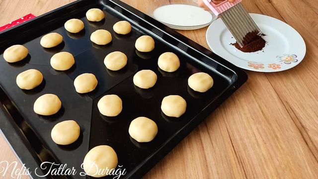 3 malzeme 5 dakika ✋ En LEZZETLİ KIYIR KIYIR UN kurabiyesi TARİFİ🤩 смотреть онлайн