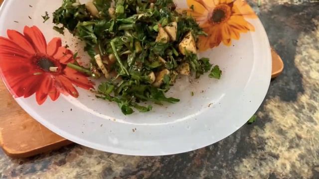 Марокканский вариант, запеченный в духовке цыпленок с картофелем смотреть онлайн
