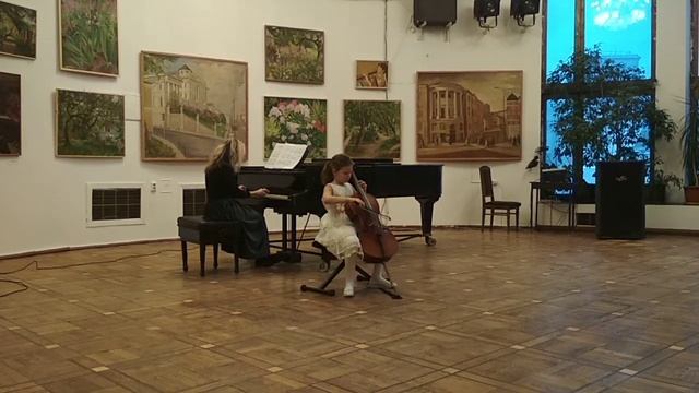 Лера 9/12/18 Поппер - Танец гномов смотреть онлайн