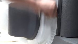 MERCEDES Vito.  Устраняем провисание двери. Регулировка.