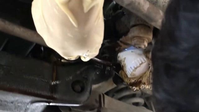 2002 ford expedition 4.6 engine oil change and oil filter replacement / cambio d aceite motor смотреть онлайн