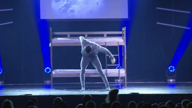 Yoherlandy_finaliste De Révolution à RepreZent