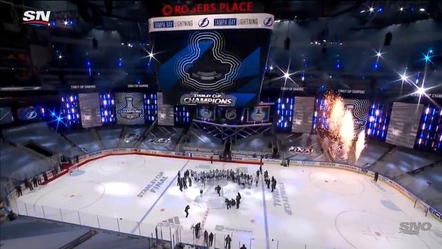 GOTTA SEE IT: Tampa Bay Lightning Raise Stanley Cup After Defeating The Dallas Stars смотреть онлайн