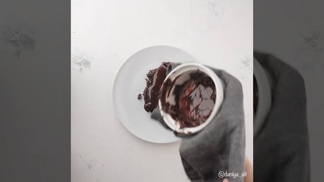 Шоколадный фондан видео рецепт | простые рецепты от Дании смотреть онлайн