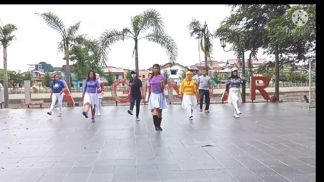 45 DEGREES LINE DANCE / CHOREO BY RIA VAS (NL) / DEMO BY ROSE DANCE смотреть онлайн