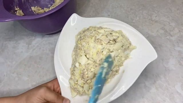 САЛАТ на новогодний стол. Казашка рецепт. Виноград салат смотреть онлайн