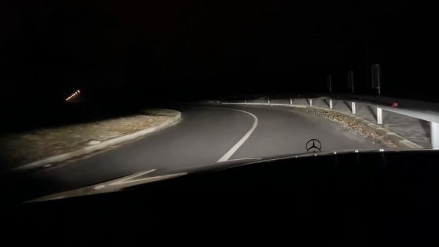 New MERCEDES S-CLASS (2021) - crazy DIGITAL lights test & demonstration (Best lights in the world?) смотреть онлайн