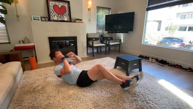 FULL BODY NON-STOP CARDIO Home Workout | Master Trainer Chris Tye-Walker смотреть онлайн