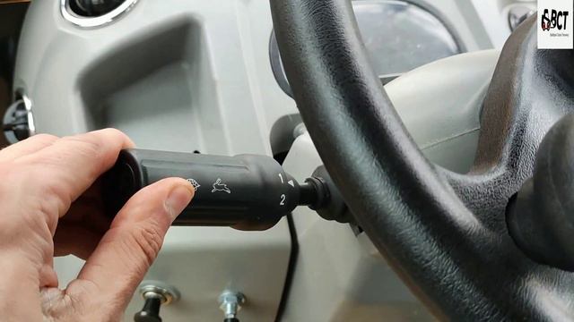 обзор экскаватора погрузчика Shanmon 388 смотреть онлайн