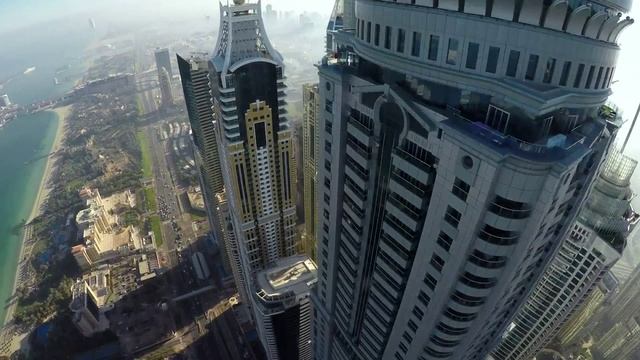 DUBAI WINGSUIT.avi