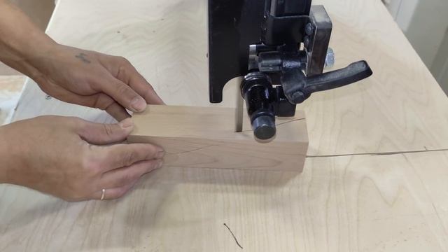 Магия ленточной пилы. Bandsaw Magic. Как сделать криволинейную деталь на ленточной пиле без отходов смотреть онлайн
