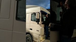 Замена лобового стекла ДАФ 105