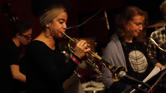 Joe Melnicove Quintet - "Theme For The Red Line" Live @Lilypad Inman смотреть онлайн