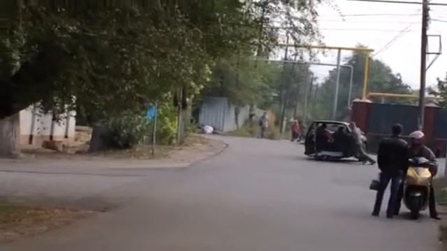 Машина без задних колёс #3 смотреть онлайн