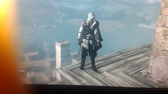 Henry throwing guys of the roof in assasin creed 2 смотреть онлайн