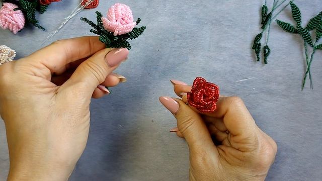 Цветы из бисера Параллельное плетение Розы из бисера в корзинке из джута Мастер класс\Master diy смотреть онлайн
