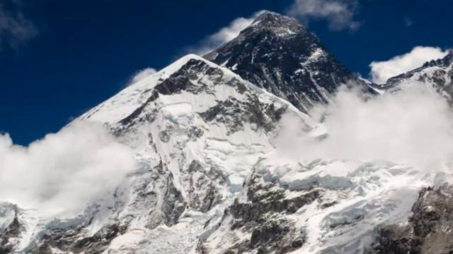 "Его зарыли в шар земной" смотреть онлайн