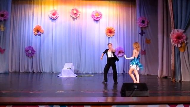 Ансамбль спортивного бального танца "Карнавал" смотреть онлайн