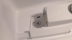 How to Replace an Ariston Fridge Freezer Light Bulb