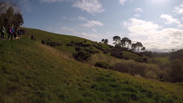 Hobbiton Moive Set Tour/ Matamata/ New Zealand смотреть онлайн