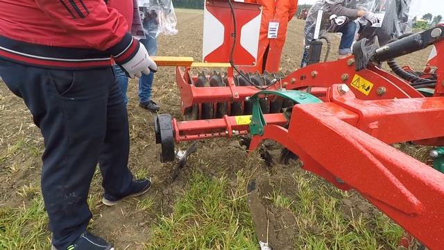 Стерневой культиватор Kverneland Turbo 3000