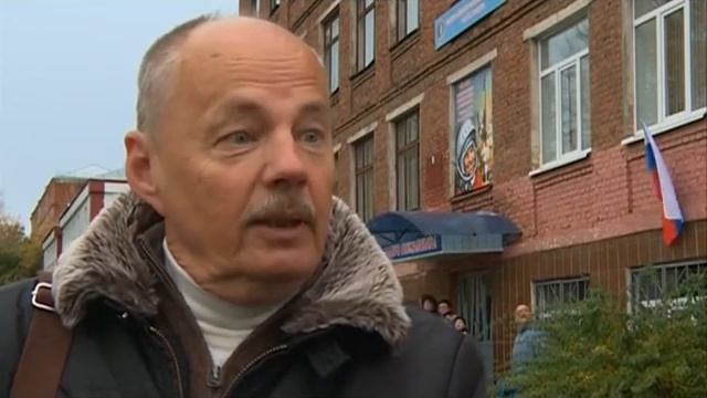 08 10 14 Памятник Гагарину в Ижевске смотреть онлайн