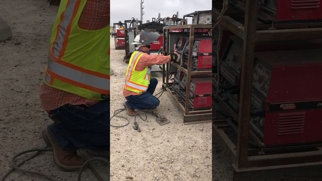 AllSurplus: 6-Pack, 6x Lincoln Invertec V350-PRO Multi-Process