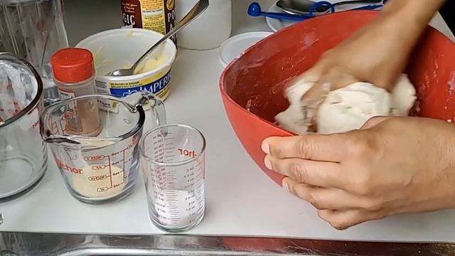 How To Make JAMAICAN FRIED DUMPLINGS||Fried dumpling Recipe ||ChannesCooking смотреть онлайн